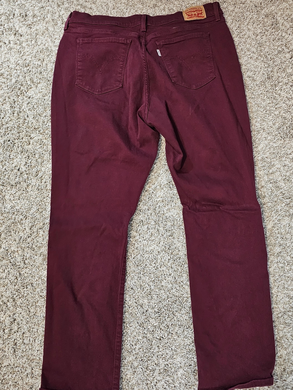 Levi-Women's Slim Fit Burgundy Pants